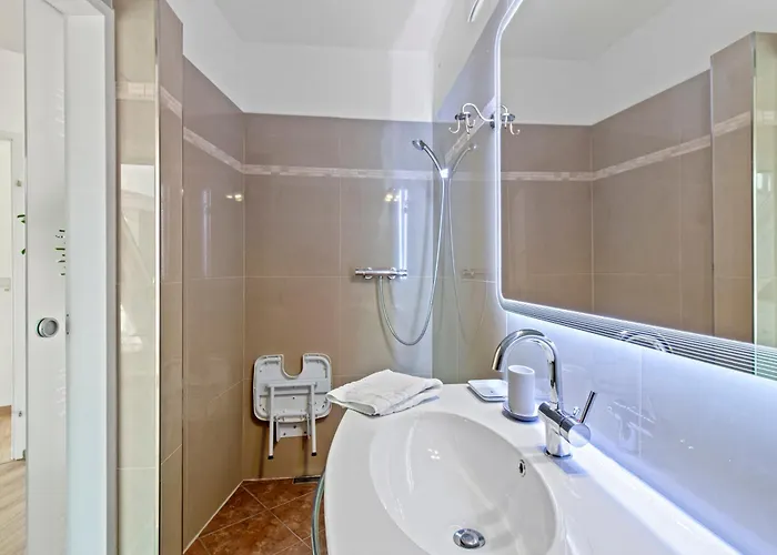 Apartamento Modern City-view In The Heart Of